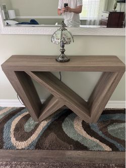 Contemporary Architectural Entryway Table – Light Driftwood Gray