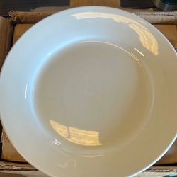 12-Piece Kitchen Dinnerware Set, White Porcelain 🔥👌🏼🔥