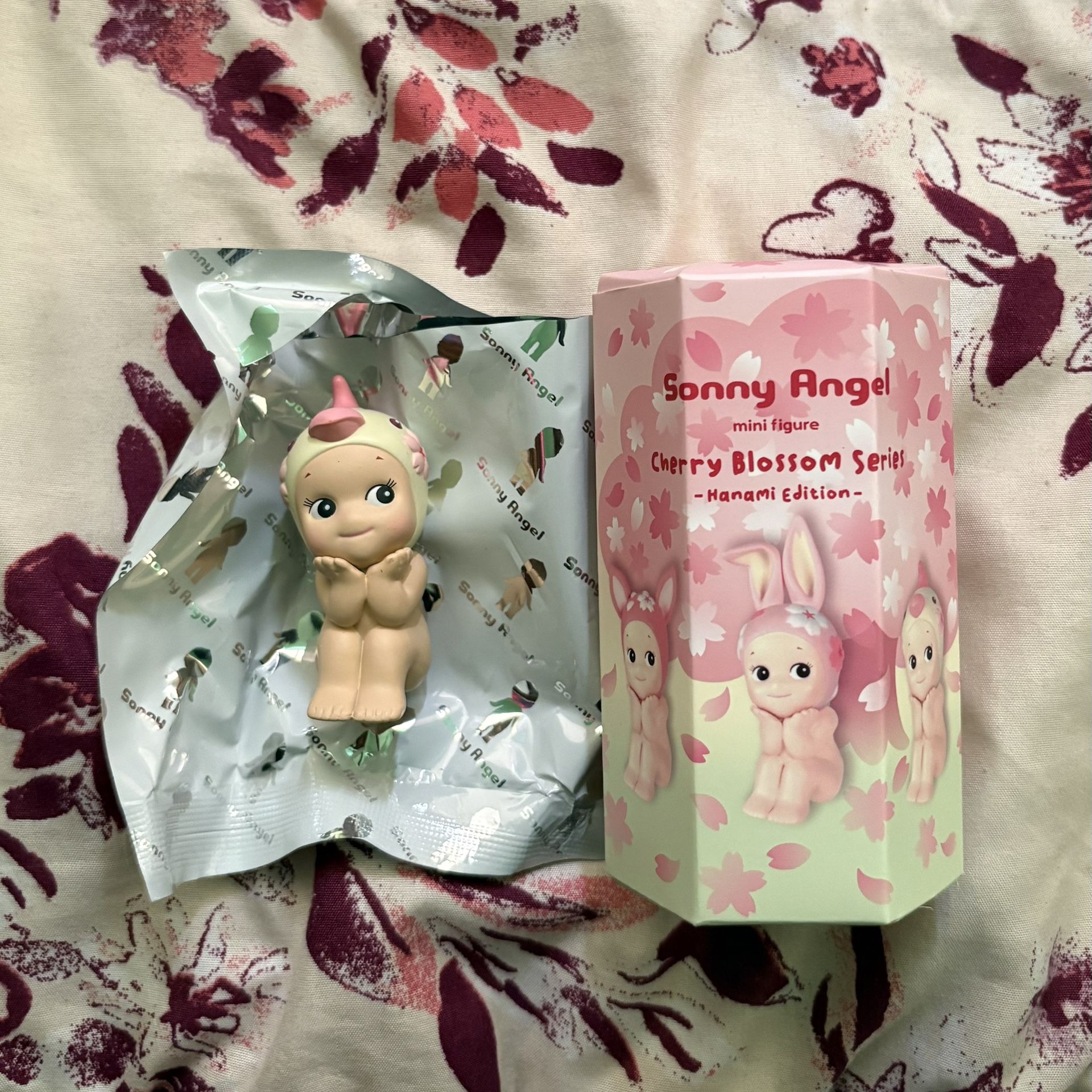 Sonny Angel Parrot - (Cherry Blossom Series Hanami Edition)