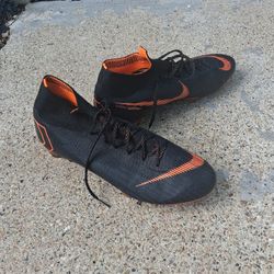 Mercurial Nike Soccer Shoes  Zize 10