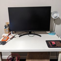 32 Inch LG Monitor