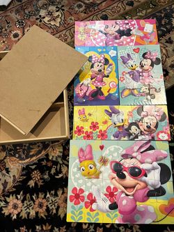 Minnie Mouse 5 pack wooden puzzles