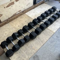 New pair of 25,30,45,50,55 and 60lb rubber dumbbells NEW IN BOX $530