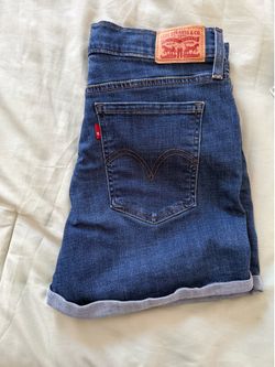 LEVIS SHORTS WOMEN