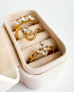High end jewelry tranish free hypoallergenic