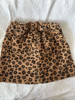 Girls leopard print skirt
