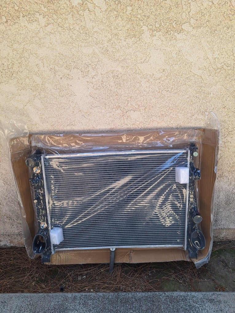 Mercedes benz 2000/2006 Radiator