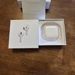 Air Pods 4