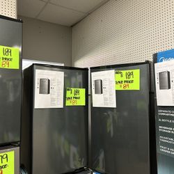 Mini Fridges 