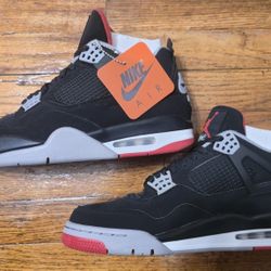 Jordan Retro 4