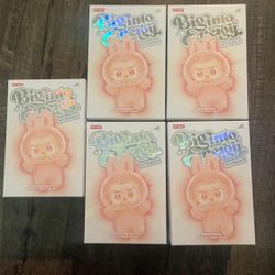 Labubu Big Into Energy + Exciting Macarons