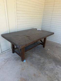 Free table