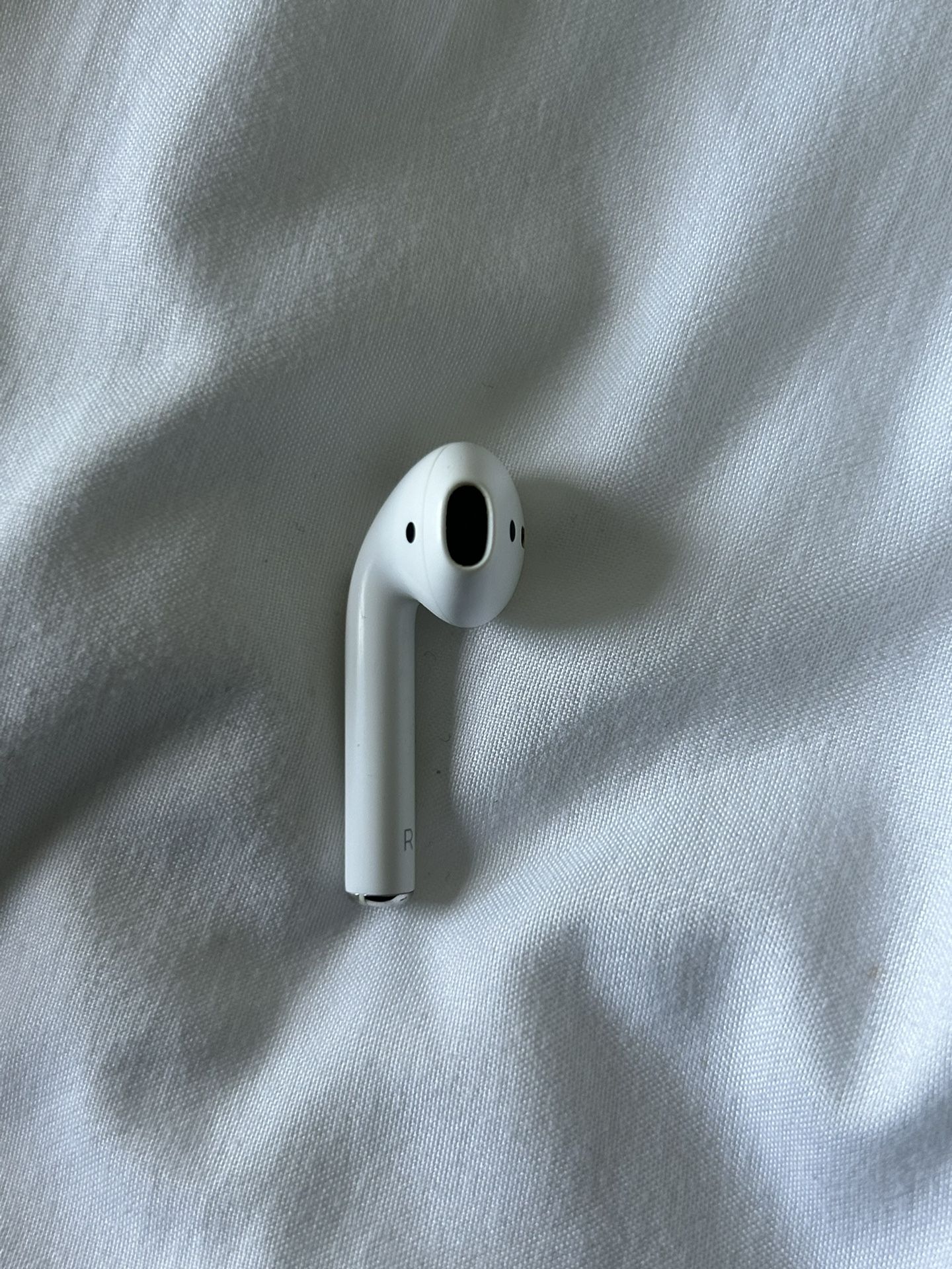 1st Generation Apple Right AirPod 