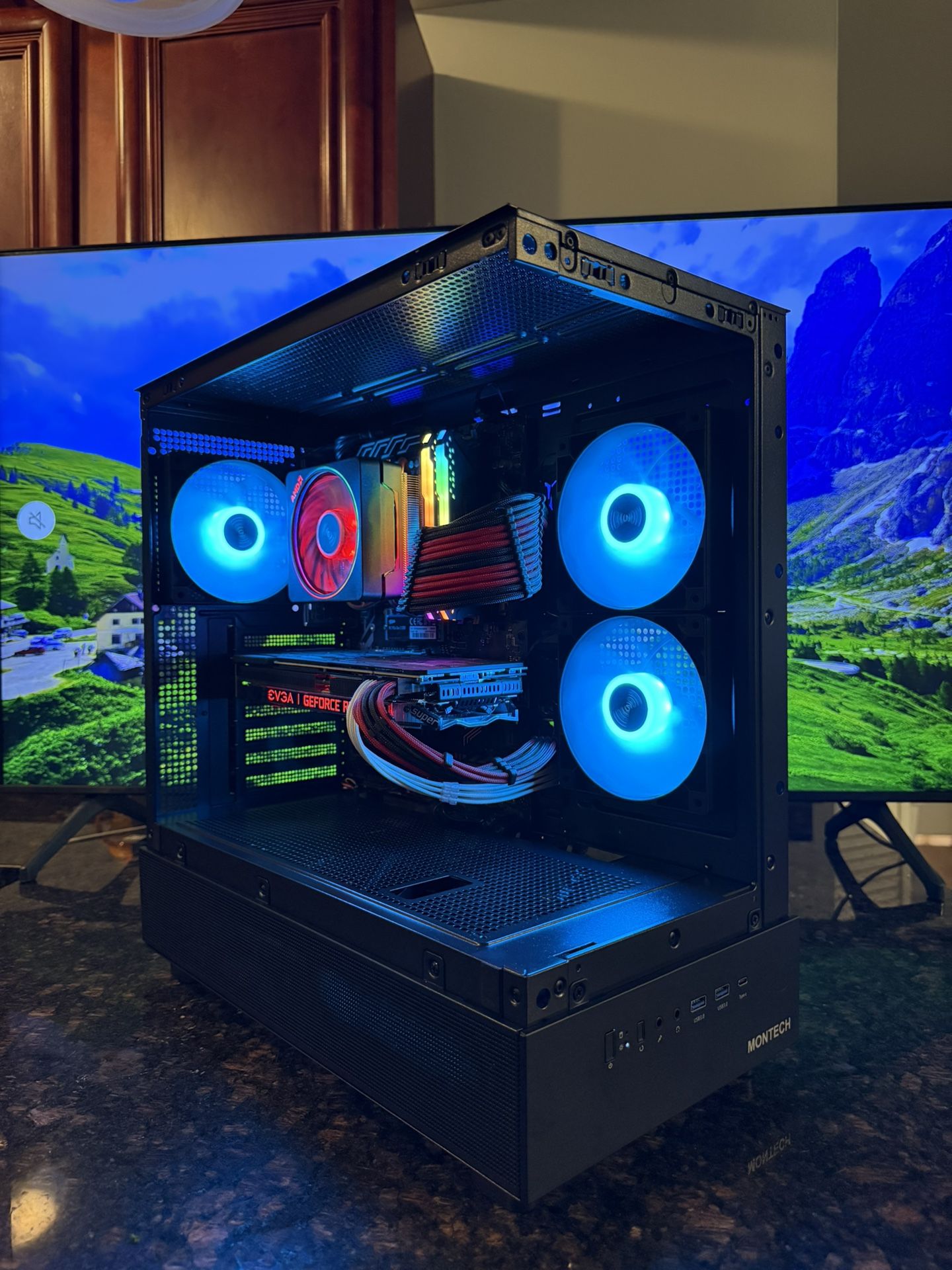 Custom Built Gaming Pc💻
