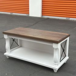Pier One entry bench