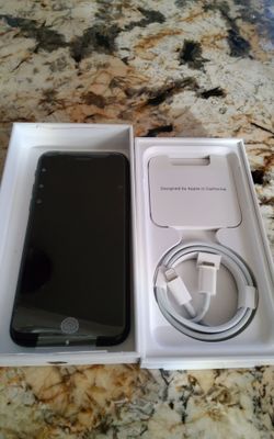 Brand new iPhone  Apple AT&T CELLPHONE A2595