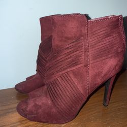 Maroon booties Size 7