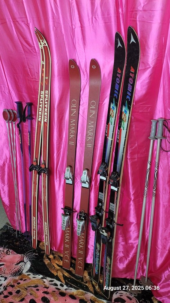 Skiing stuff all for 40$