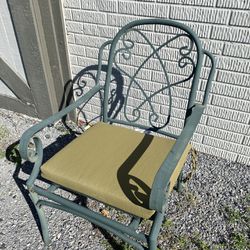 Set Of 6 Metal Chairs