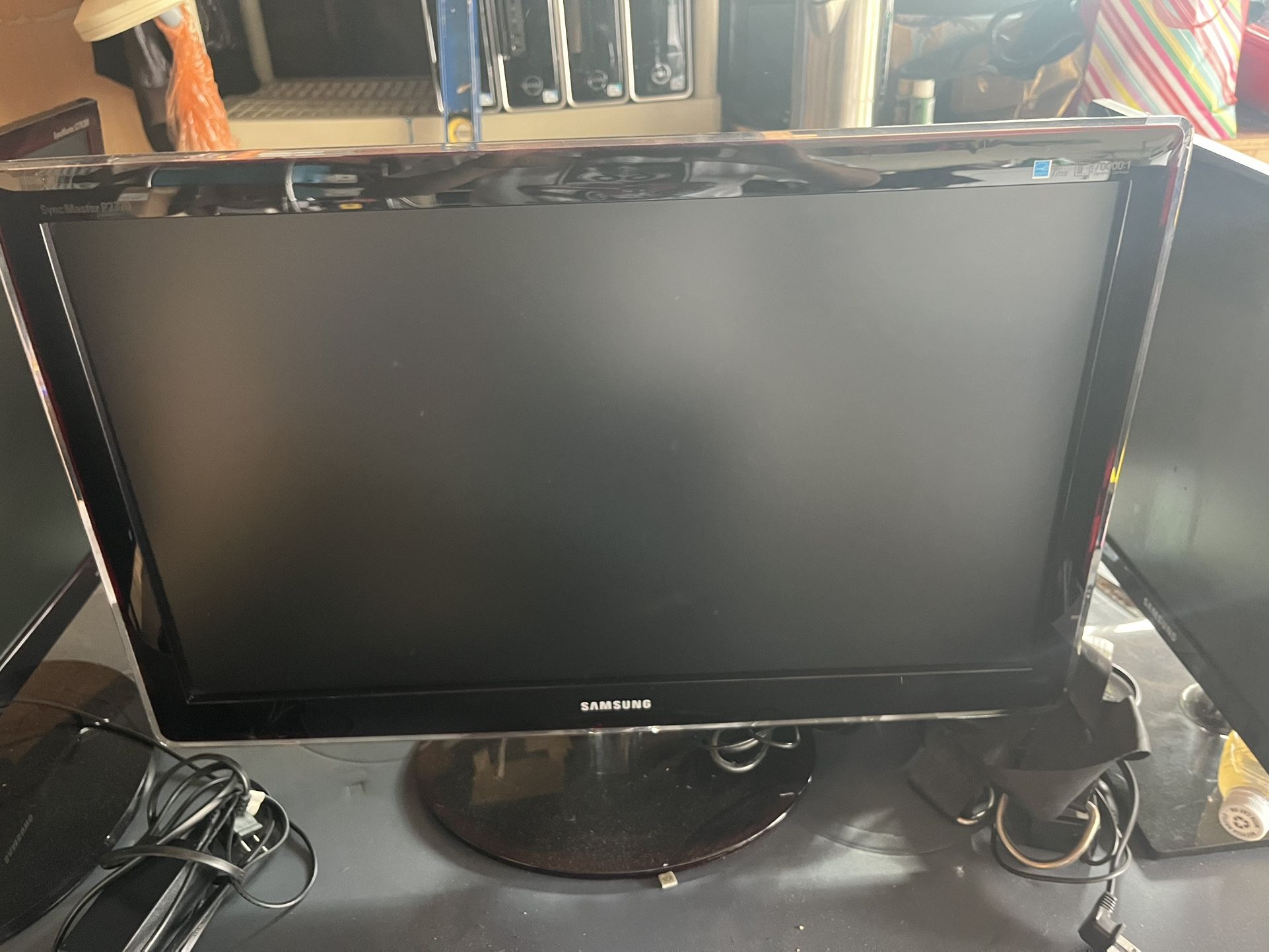 Samsung 27”monitor Works Fine