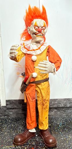 Life-Size Animated Evil Clown Halloween Prop