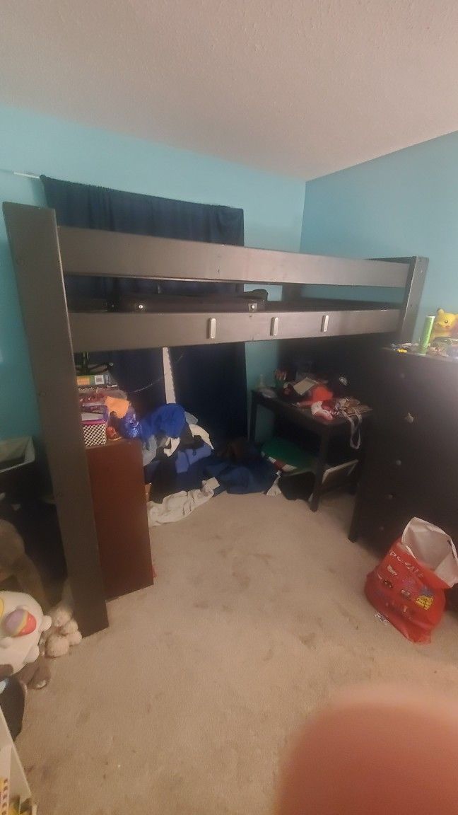 Twin Size Loft Bed