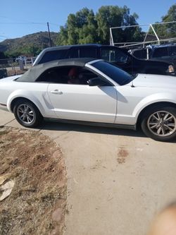 2005 Ford Mustang