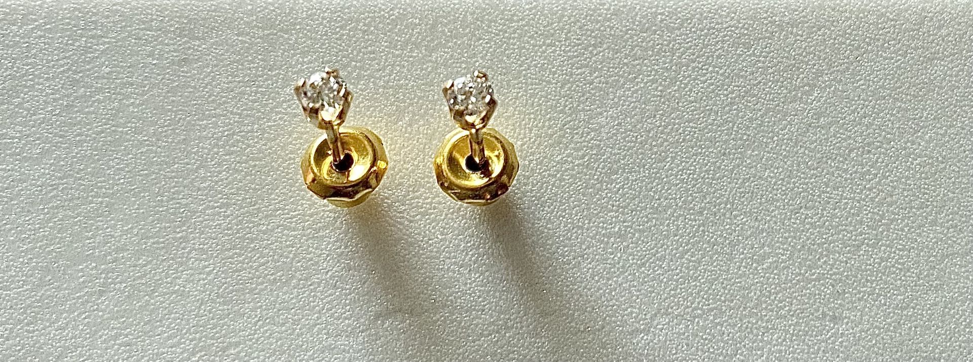 14kt Yellow Gold 0.1 Ct Diamond