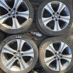 Hyundai Elantra 17 Inch Sport Rims And Tires Lug Pattern 5x114.3mm 