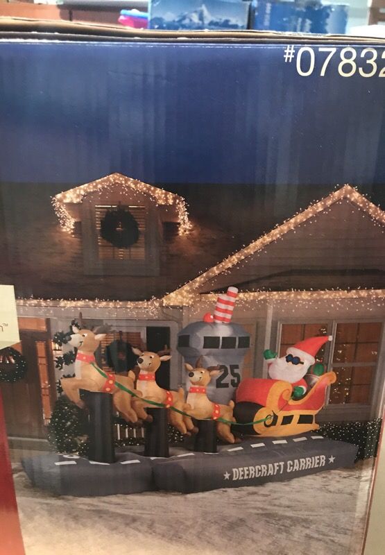Brand new air blown deer craft carrier scene