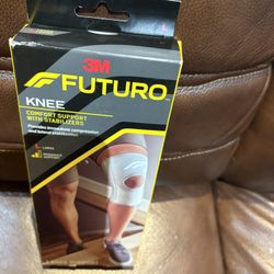 Futuro Comfort Lift Knee Support Size L