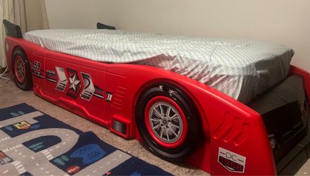 Car toddler bed