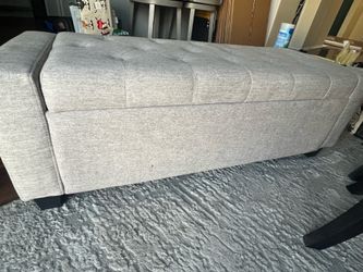 48” Tufted Storage Ottoman Bench – Light Gray – Excellent Condition