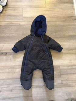 Baby Snow Suit 0-3 Months Size 
