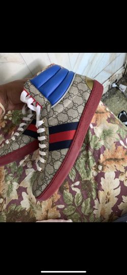 Men’s Gucci sneakers