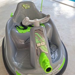 Flybar Blaster Bumper Powered Ride-On Car 