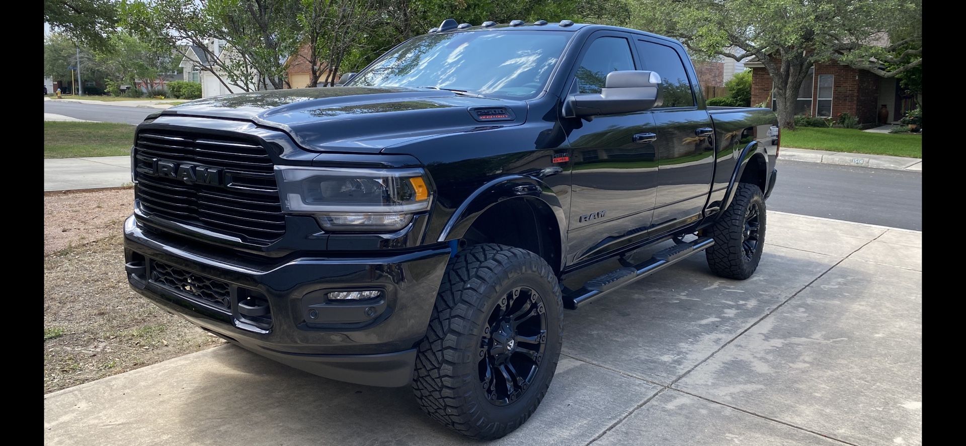 2022 Ram 2500 Laramie 4WD Night Edition