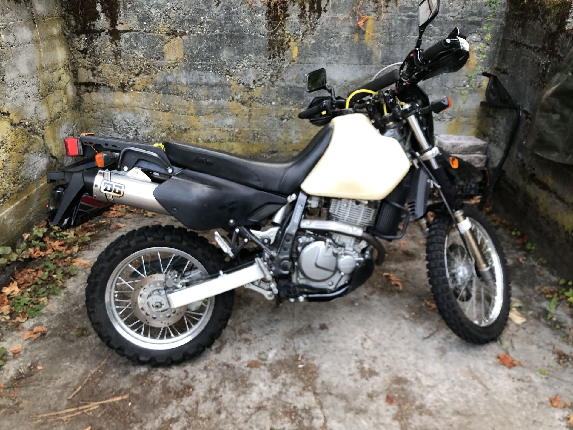 2022 Suzuki DR650