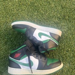 Jordan 1 Mid Green Toe 