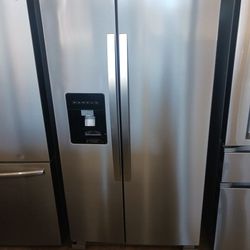*BRAND NEW* - WHIRLPOOL Side-by-Side Refrigerator - 21 cu. ft.
