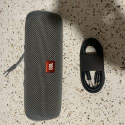 JBL flip 5 Speaker