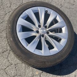1 Only - 275/45r20 5x120 5x4.72 Tesla Model X S Wheel Rim Tire!!