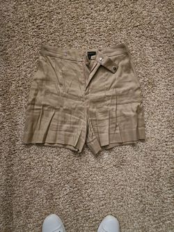 Women's Shorts size 6 Banana Republic EUC