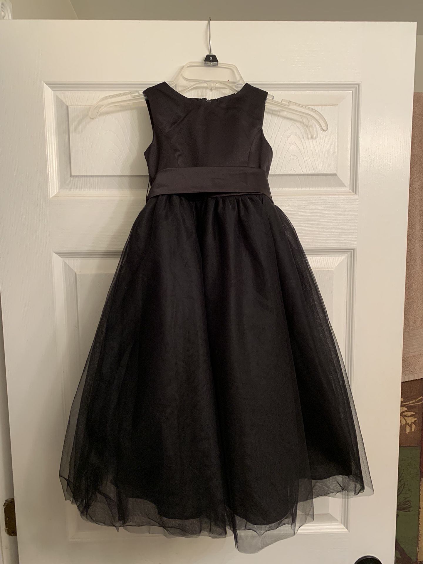 David’s Bridal Flower Girls Dress Gown Size 3