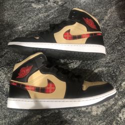 Jordan 1s Christmas Edition