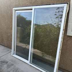 Used Sliding Window w/ Screen – Vinyl Frame 
