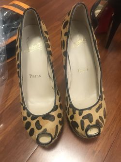 Louboutins size 39 barely used