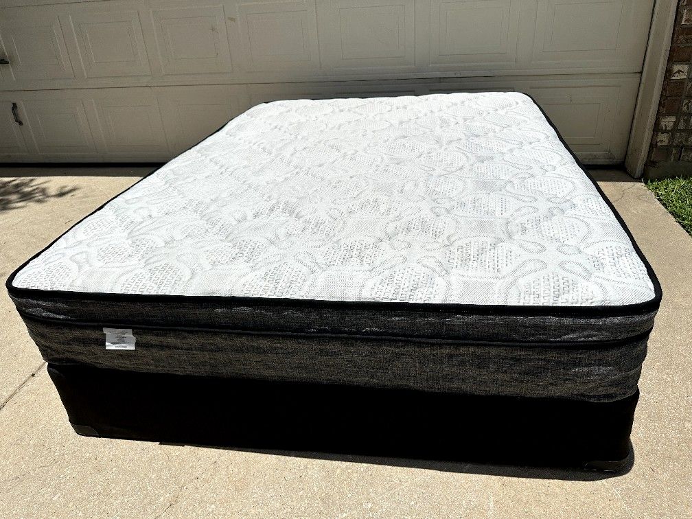 Pillow Top Queen Mattress And Box Spring