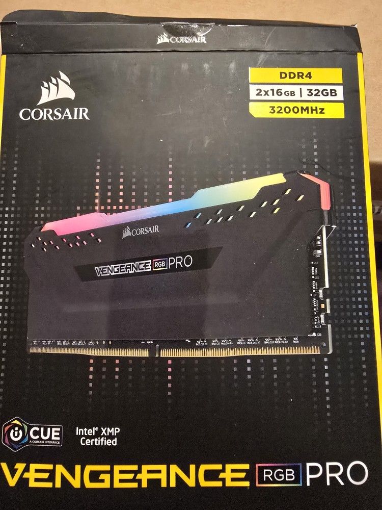 CORSAIR VENGEANCE RGB PRO DDR4 2x16gb 32g