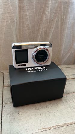 Digital Camera (White)